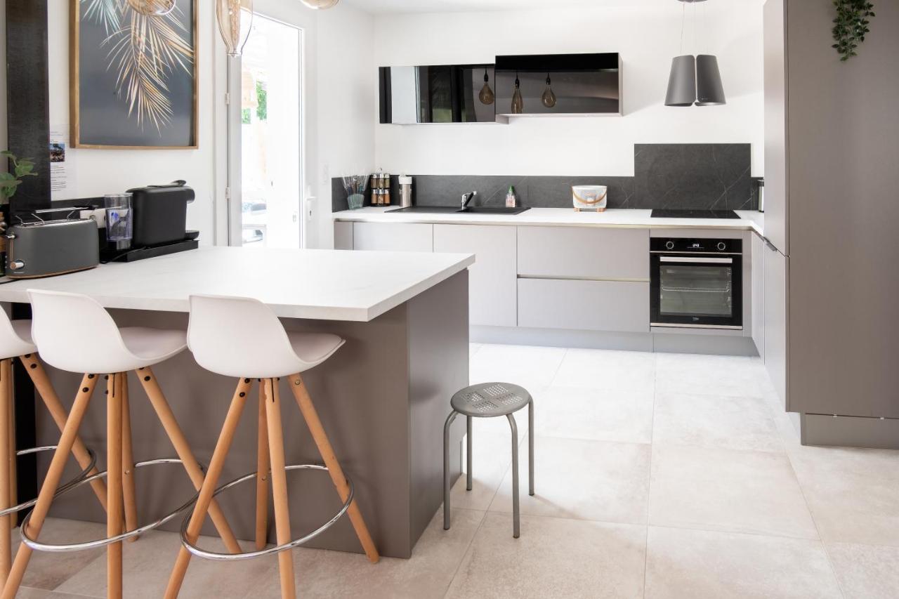 L'Oursinade - Jolie Maison Avec Jacuzzi Et Jardin Bandol Exterior foto